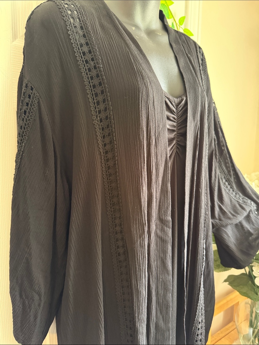 Deep Black Open-Front Gauze Lace Kimono Blazer Cardigan - Picture 4 of 7